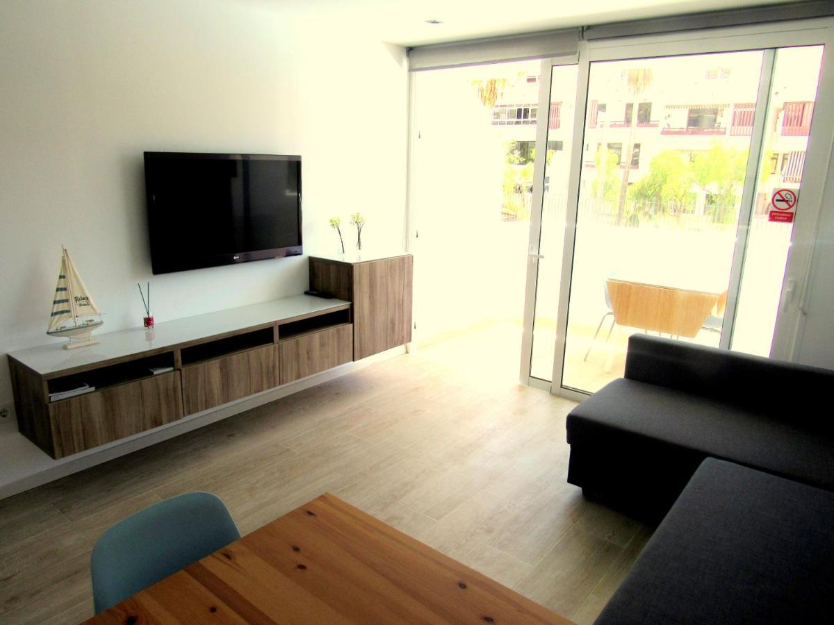 Spotless South Facing Apartment With Pool View And Wifi Heart Of Las Americas 플라야데라스아메리카스 외부 사진