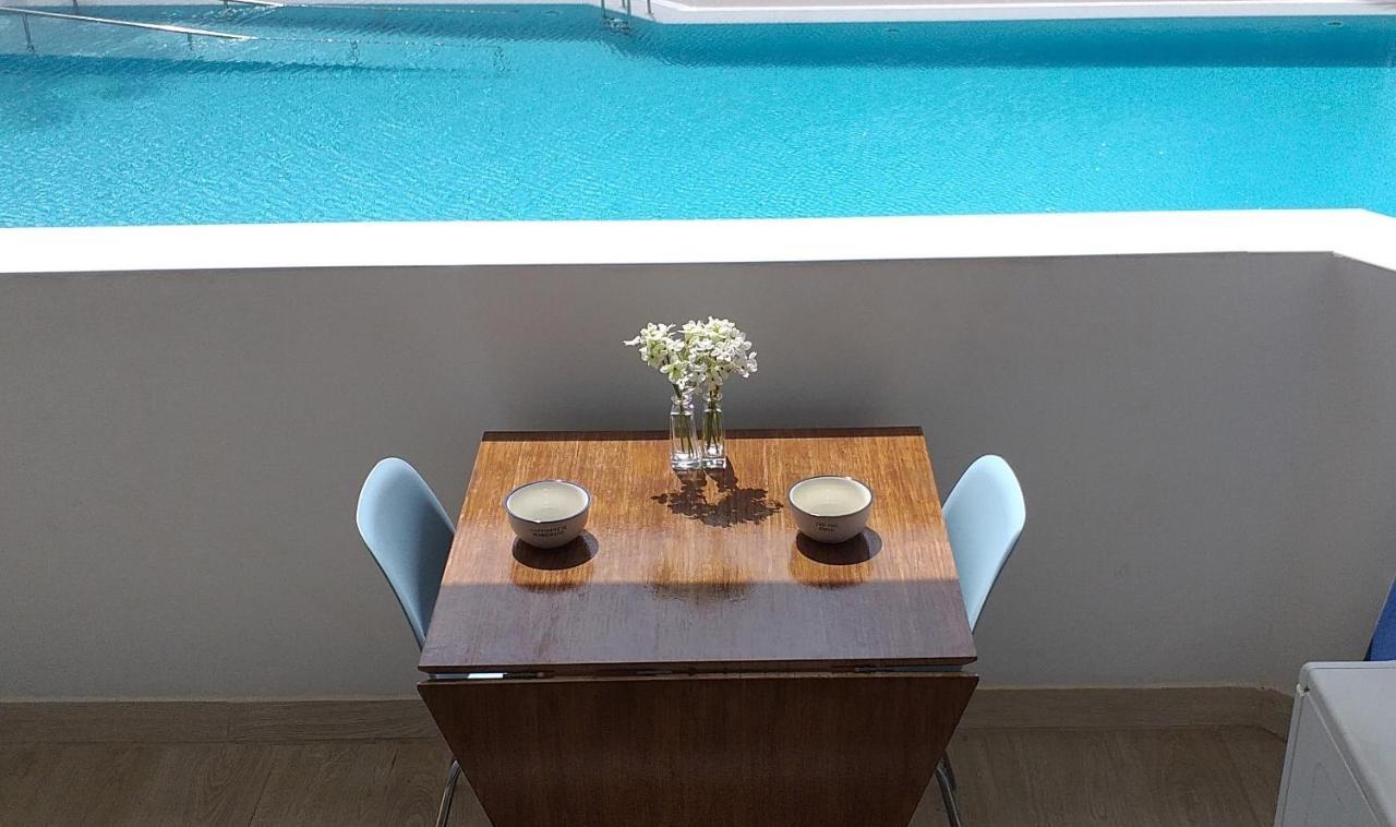 Spotless South Facing Apartment With Pool View And Wifi Heart Of Las Americas 플라야데라스아메리카스 외부 사진
